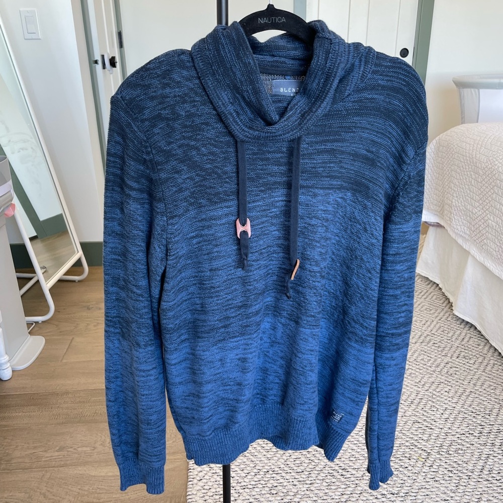 Men’s cowl neck sweater
